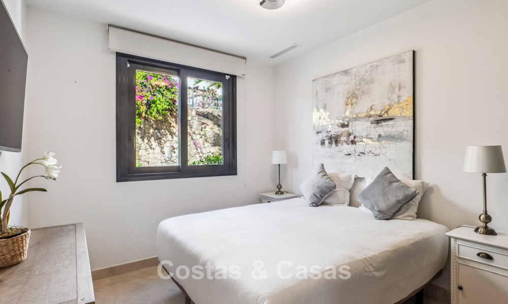 Luxury townhouse for sale near Puente Romano, Marbella’s Golden Mile 800382