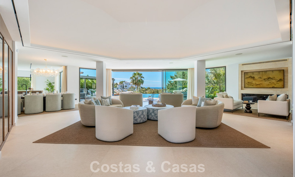 Modern mediterranean luxury villa for sale in a gated community in Marbella - Benahavís 800410