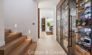 Modern mediterranean luxury villa for sale in a gated community in Marbella - Benahavís 800422 