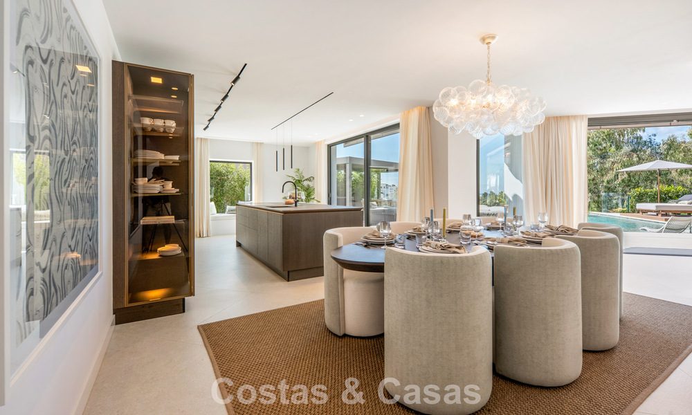 Modern mediterranean luxury villa for sale in a gated community in Marbella - Benahavís 800423
