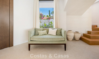 Modern mediterranean luxury villa for sale in a gated community in Marbella - Benahavís 800442 