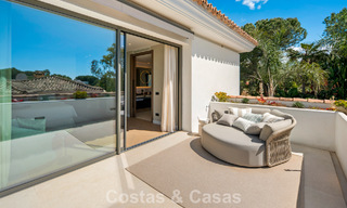Modern mediterranean luxury villa for sale in a gated community in Marbella - Benahavís 800453 