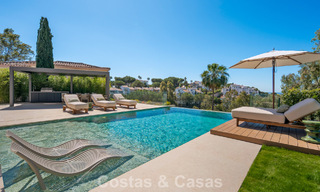 Modern mediterranean luxury villa for sale in a gated community in Marbella - Benahavís 800455 