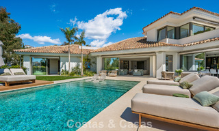 Modern mediterranean luxury villa for sale in a gated community in Marbella - Benahavís 800460 