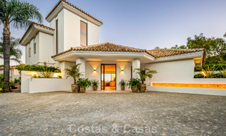 Modern mediterranean luxury villa for sale in a gated community in Marbella - Benahavís 800485 