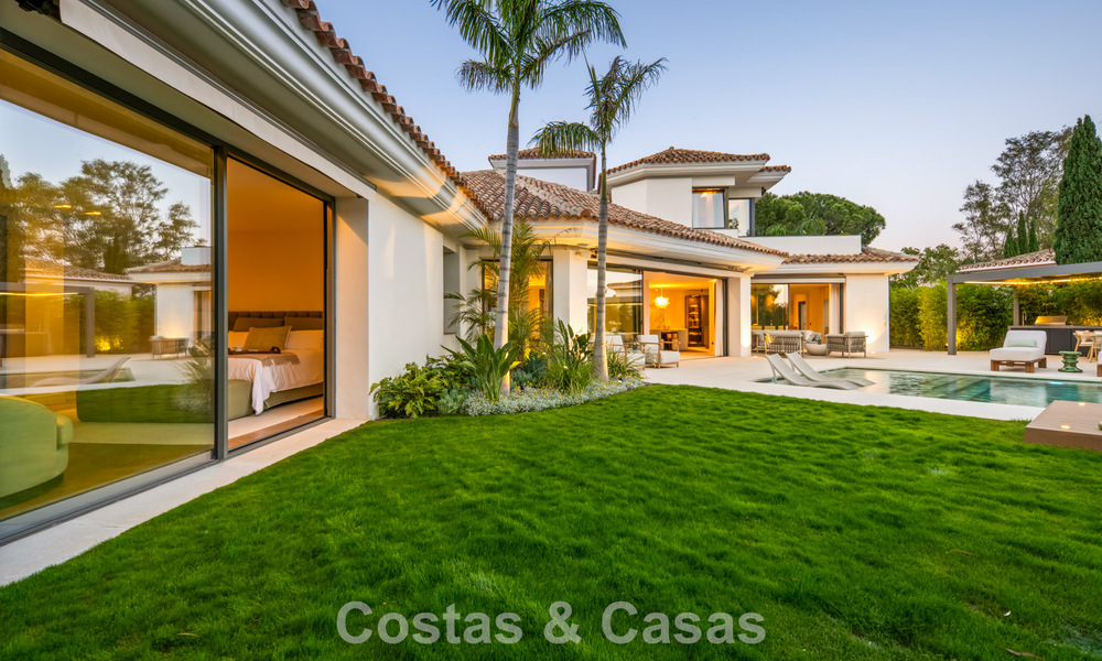 Modern mediterranean luxury villa for sale in a gated community in Marbella - Benahavís 800492