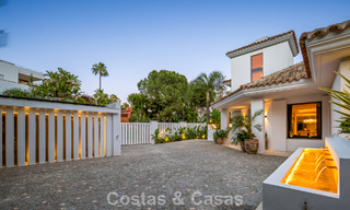 Modern mediterranean luxury villa for sale in a gated community in Marbella - Benahavís 800495 