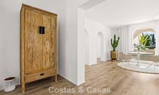 Mediterranean-style luxury ground-floor villa for sale frontline golf in Guadalmina, Marbella 800599 