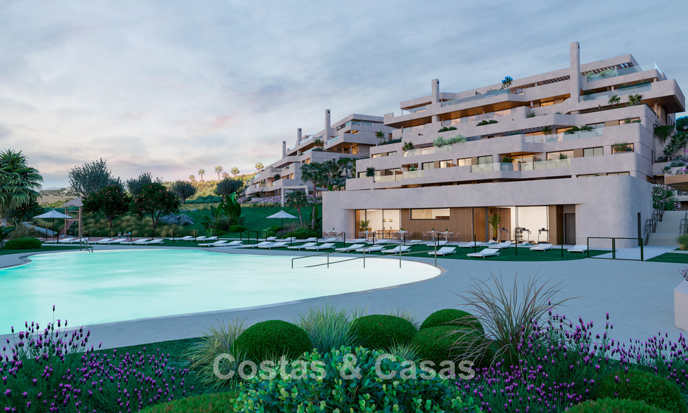 New contemporary golf apartments with sea view for sale near Sotogrande, Costa del Sol 800705