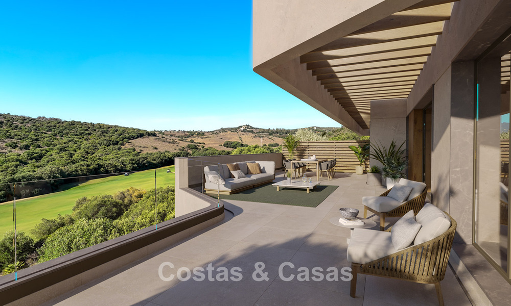 New contemporary golf apartments with sea view for sale near Sotogrande, Costa del Sol 800713