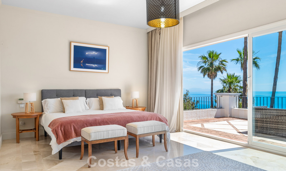 Spacious family villa in a modern Spanish architectural style with breathtaking sea views for sale in Manilva, Costa del Sol 800634