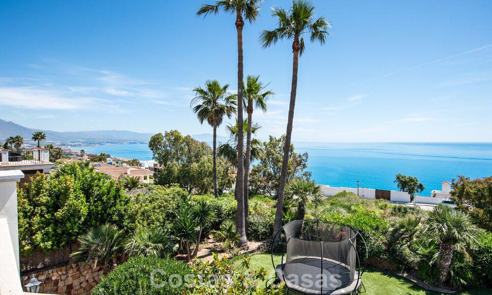 Spacious family villa in a modern Spanish architectural style with breathtaking sea views for sale in Manilva, Costa del Sol 800670