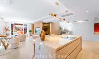 Exclusive beachfront duplex penthouse for sale on the new golden mile between Marbella and Estepona 800761 