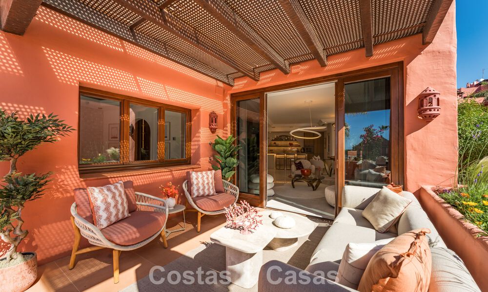 Exclusive beachfront duplex penthouse for sale on the new golden mile between Marbella and Estepona 800767