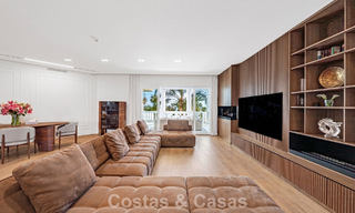 First-class beachfront apartment for sale in the five-star Las Dunas Park, Marbella - Estepona 800866 