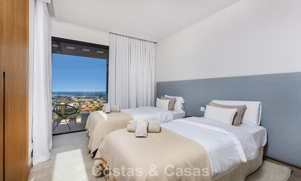 Contemporary luxury villa with panoramic views for sale in the hills of Marbella - Benahavís 800811