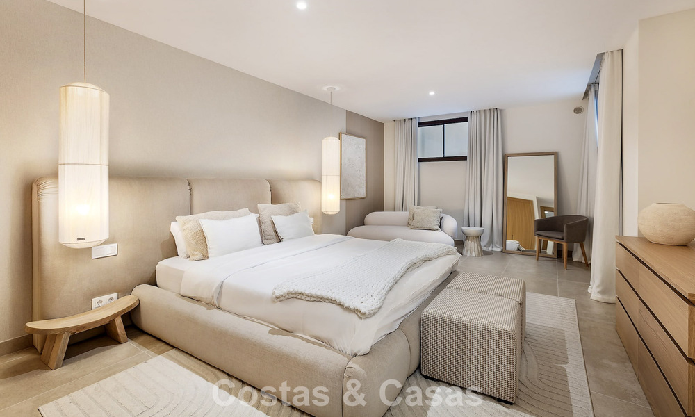 Contemporary luxury villa with panoramic views for sale in the hills of Marbella - Benahavís 800815