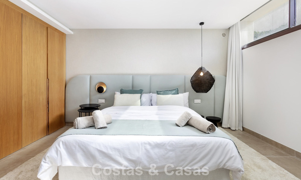 Contemporary luxury villa with panoramic views for sale in the hills of Marbella - Benahavís 800826