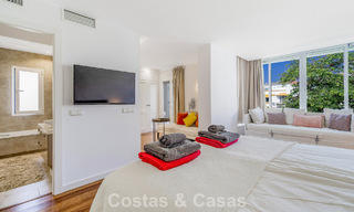 Stunning renovated 4-bedroom townhouse for sale with sea views, frontline beach location on Marbella’s Golden Mile 800841 