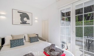 Stunning renovated 4-bedroom townhouse for sale with sea views, frontline beach location on Marbella’s Golden Mile 800864 