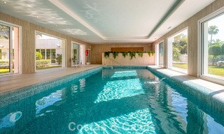 High-end duplex penthouse for sale in a highly sought-after golf complex in Nueva Andalucía, Marbella 800956 