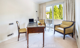 High-end duplex penthouse for sale in a highly sought-after golf complex in Nueva Andalucía, Marbella 800977 