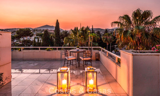 High-end duplex penthouse for sale in a highly sought-after golf complex in Nueva Andalucía, Marbella 801001 