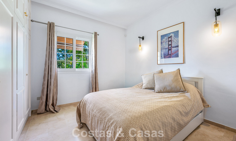 Spacious family house for sale in an exclusive gated community in sought-after Nueva Andalucía, Marbella 801090