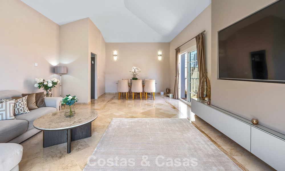 Spacious family house for sale in an exclusive gated community in sought-after Nueva Andalucía, Marbella 801108