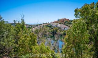 Spacious family house for sale in an exclusive gated community in sought-after Nueva Andalucía, Marbella 801115 
