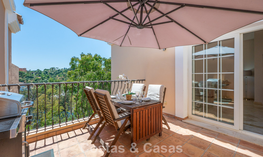 Spacious family house for sale in an exclusive gated community in sought-after Nueva Andalucía, Marbella 801118