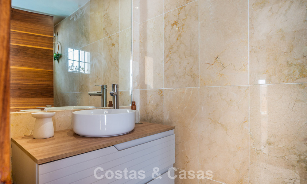 Spacious family house for sale in an exclusive gated community in sought-after Nueva Andalucía, Marbella 801123