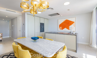 Exclusive penthouse with stunning open sea views for sale on the beachfront in Estepona 801262 