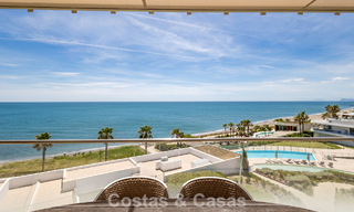 Exclusive penthouse with stunning open sea views for sale on the beachfront in Estepona 801267 