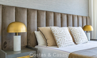 Exclusive penthouse with stunning open sea views for sale on the beachfront in Estepona 801289 