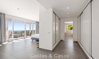 Contemporary luxury villa with sleek modern architecture and breathtaking views for sale in East Marbella 801176 