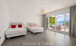 Contemporary luxury villa with sleek modern architecture and breathtaking views for sale in East Marbella 801200 