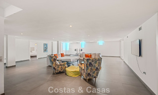 Contemporary luxury villa with sleek modern architecture and breathtaking views for sale in East Marbella 801204 