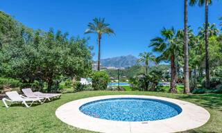 Bright, contemporary renovated apartment with sea views for sale in the hills of La Quinta, Marbella - Benahavís 801294 