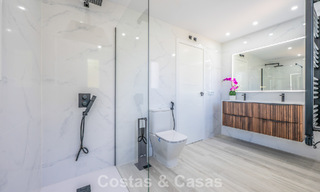 Bright, contemporary renovated apartment with sea views for sale in the hills of La Quinta, Marbella - Benahavís 801304 