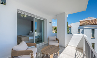 Bright, contemporary renovated apartment with sea views for sale in the hills of La Quinta, Marbella - Benahavís 801307 
