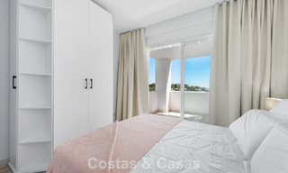 Bright, contemporary renovated apartment with sea views for sale in the hills of La Quinta, Marbella - Benahavís 801309 