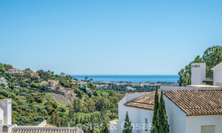 Bright, contemporary renovated apartment with sea views for sale in the hills of La Quinta, Marbella - Benahavís 801330 
