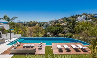 Move-in ready luxury modern villa for sale with stunning views in La Quinta, a golf community in Marbella - Benahavís 801041 