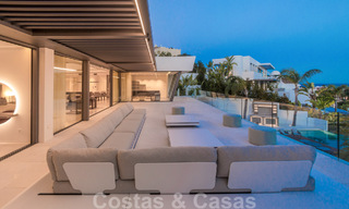 Move-in ready luxury modern villa for sale with stunning views in La Quinta, a golf community in Marbella - Benahavís 801051 