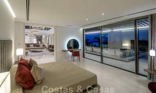Move-in ready luxury modern villa for sale with stunning views in La Quinta, a golf community in Marbella - Benahavís 801069 
