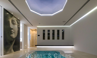 Move-in ready luxury modern villa for sale with stunning views in La Quinta, a golf community in Marbella - Benahavís 801071 