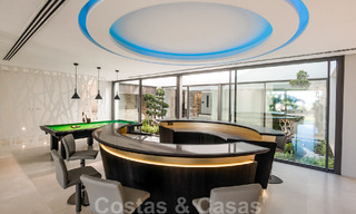 Move-in ready luxury modern villa for sale with stunning views in La Quinta, a golf community in Marbella - Benahavís 801078 
