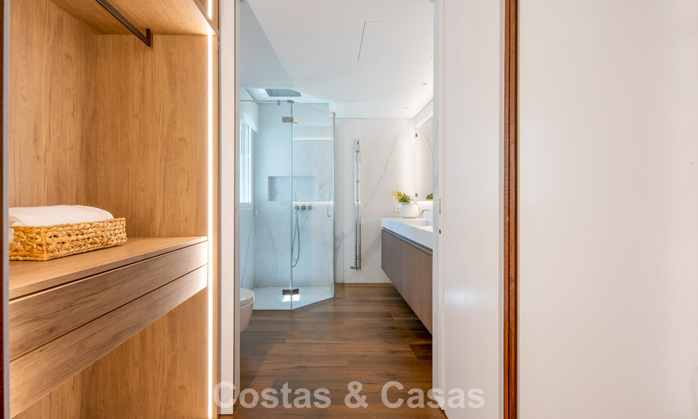 Spacious luxury apartment for sale in a prestigious complex on Marbella’s Golden Mile 801368