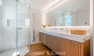 Spacious luxury apartment for sale in a prestigious complex on Marbella’s Golden Mile 801369 